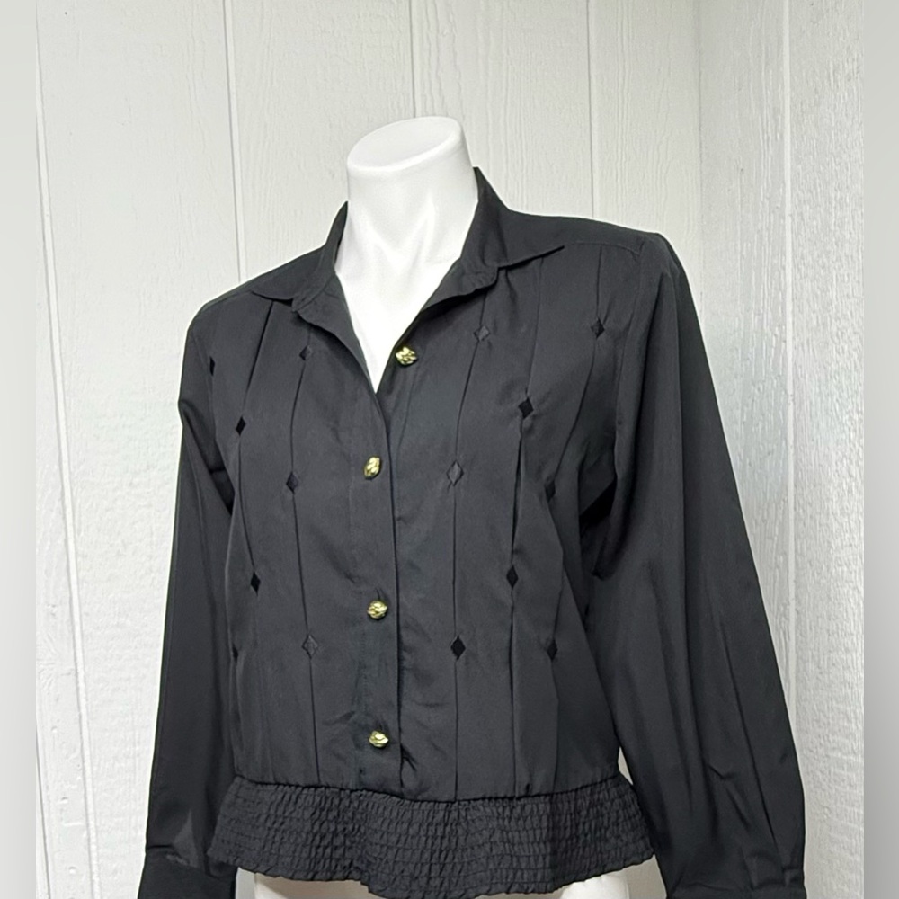 Elegant Black Women's Blazer with Gold Accents
